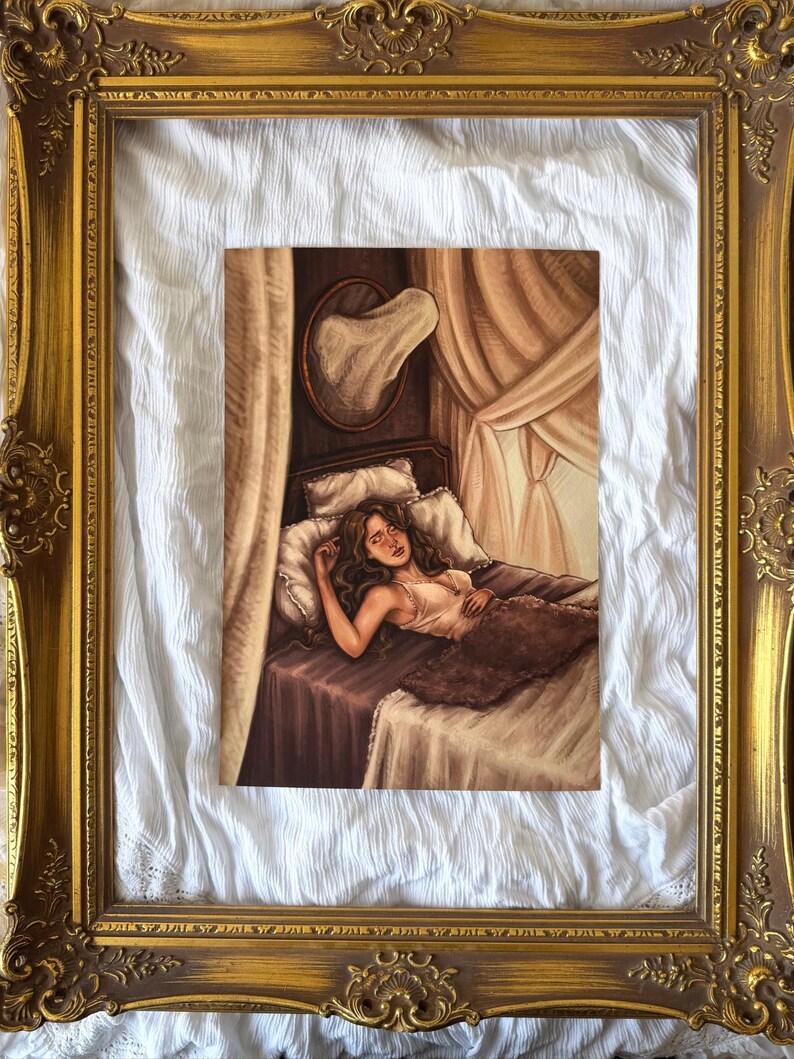 Wydruk Fine Art w stylu dark academia - gotycka sypialnia z duchem - obrazek 6